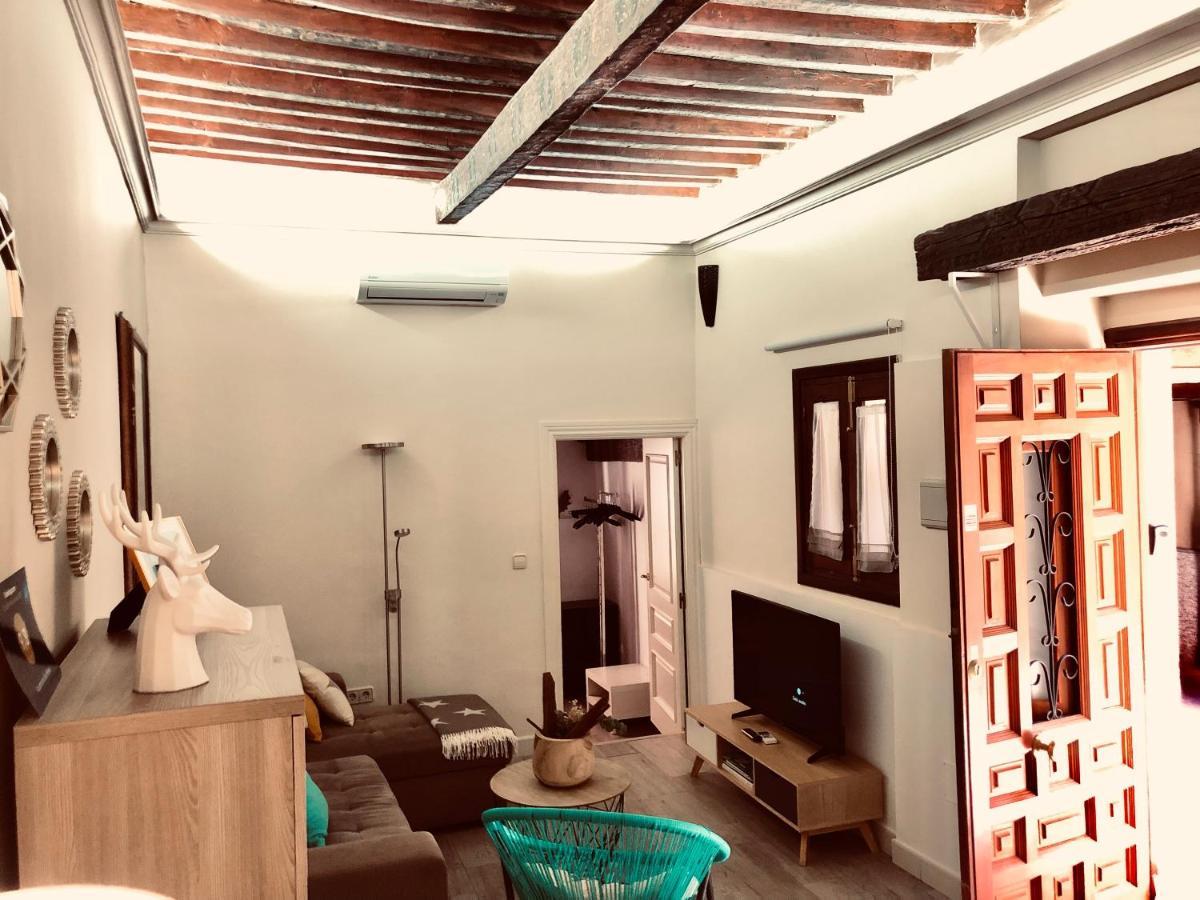 Apartamento San Pedro Toledo Exterior photo
