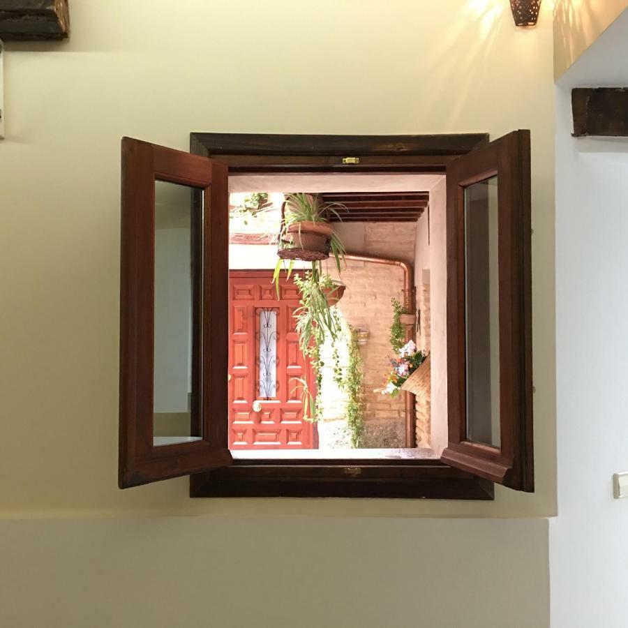 Apartamento San Pedro Toledo Exterior photo